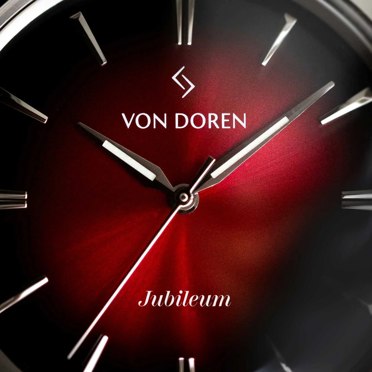 Aksla Jubileum - Rubinrød, stål