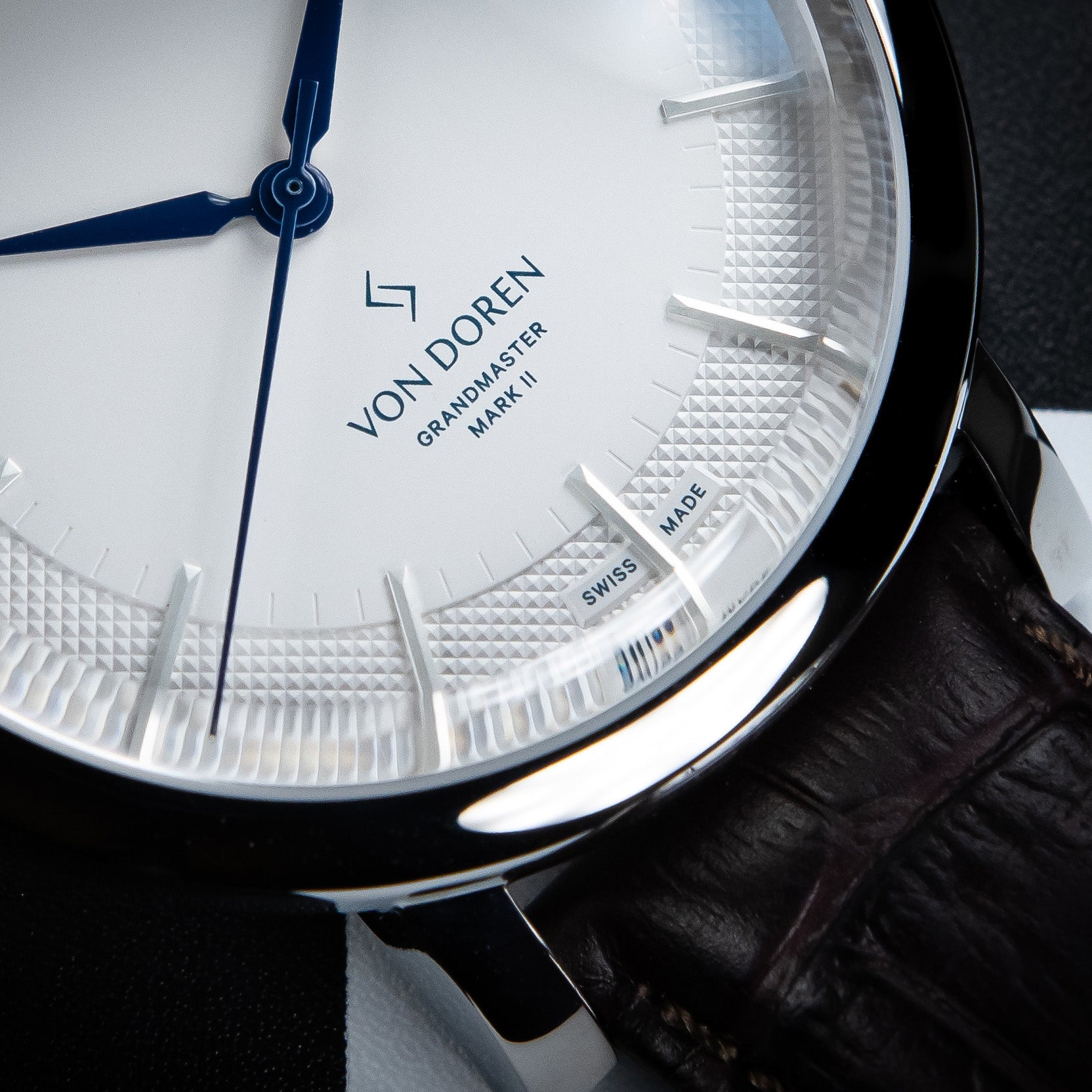 Swiss made Von Doren klokke. Modell Grandmaster Mark II.